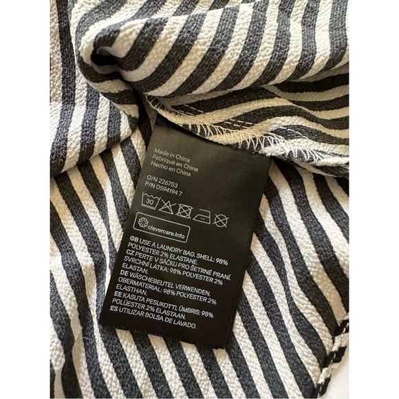 H&M striped wrap blouse, size 2 - Picture 6 of 6